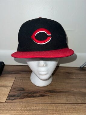 Cincinnati Reds Black & Red Fitted Baseball Cap